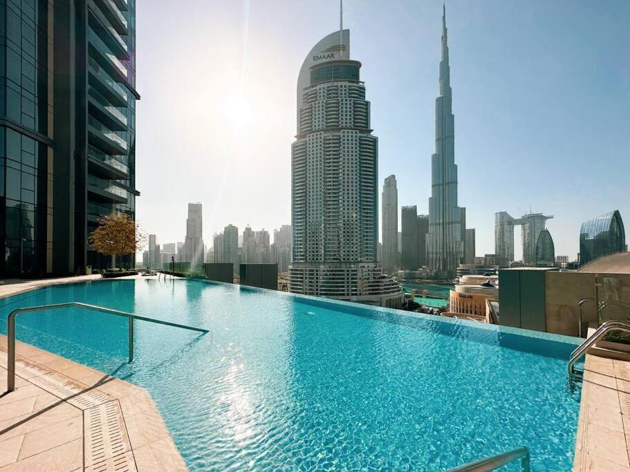 Magnificent Brand New Lux 3Br Burj & Fountain View Apartment Dubai Bagian luar foto